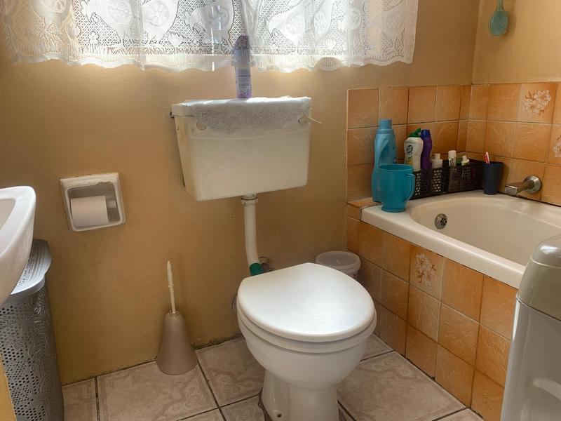 3 Bedroom Property for Sale in Silwood Heights Western Cape